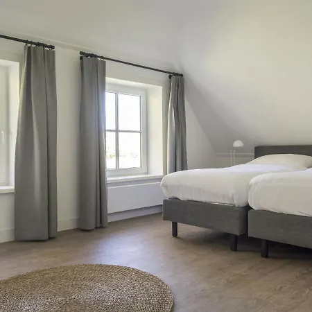 In Tasteful In On The Wadden Island Of Texel 펜션 더콕스도르프